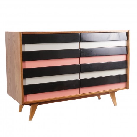 Jiroutek chest of drawers 